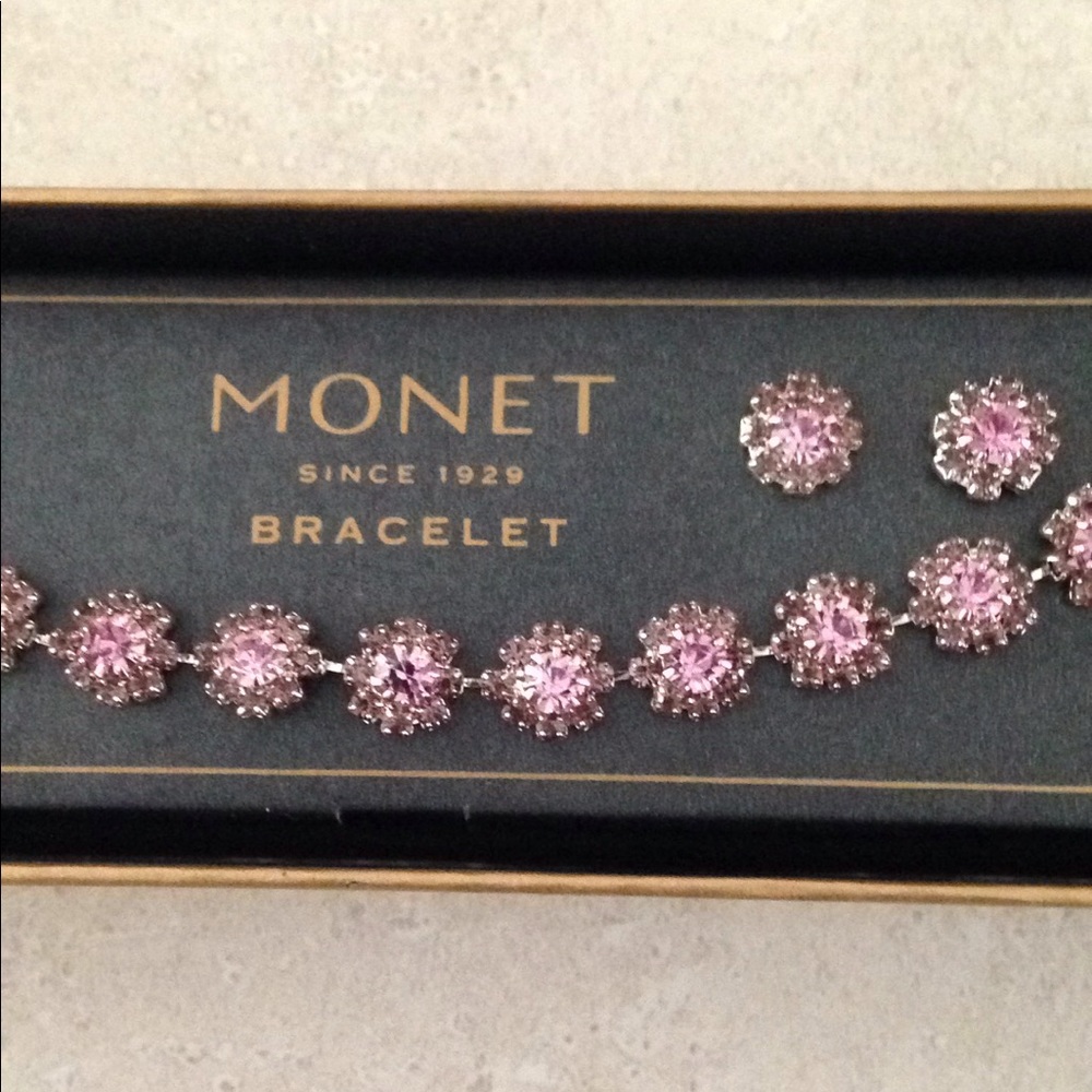 Monet pink crystal bracelet/earring set NWOT